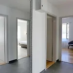 Henry's 100 By Interhome *