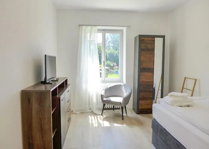 Henry's 100 By Interhome * Interlaken