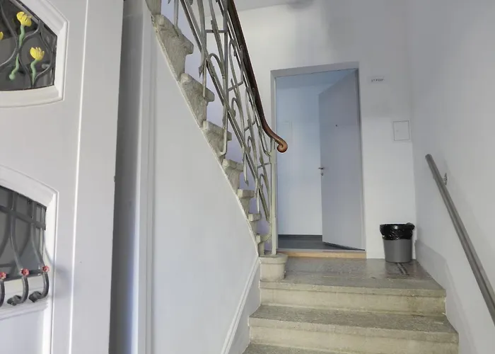 Henry's 100 By Interhome Interlaken